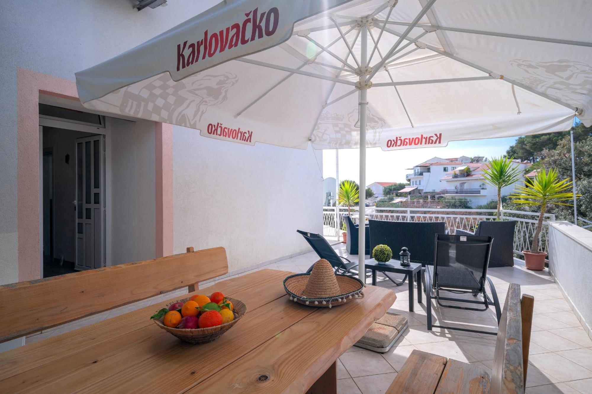 Apartments Lucic Hvar Town Exterior foto